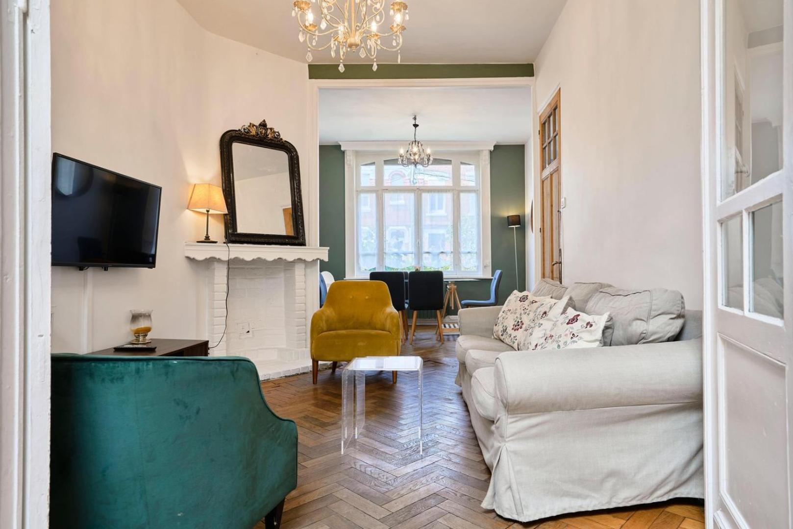Appartamento Beautiful 1900 House Full Equipped, 4Bdrm+ Garden! Lambersart Esterno foto