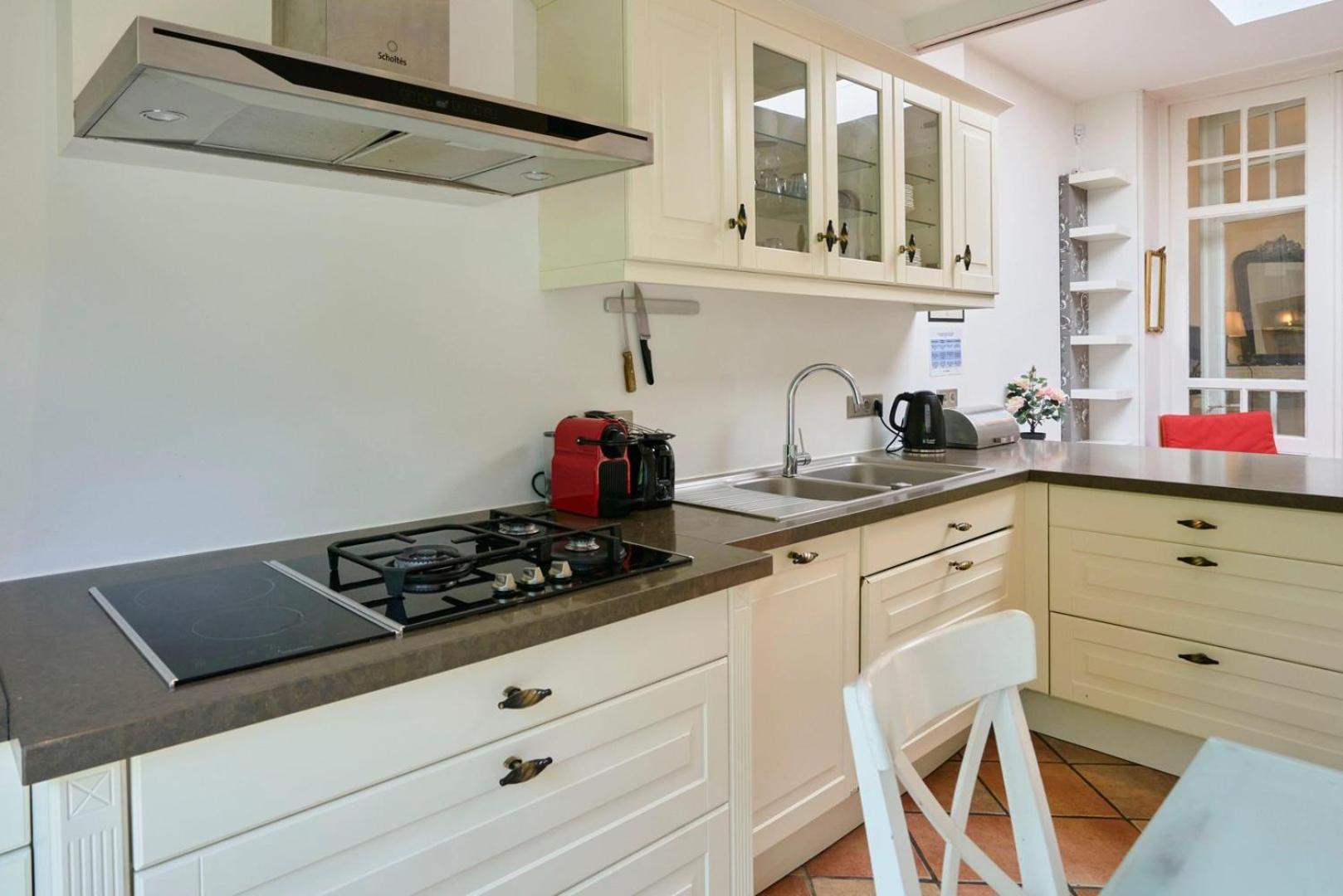 Appartamento Beautiful 1900 House Full Equipped, 4Bdrm+ Garden! Lambersart Esterno foto