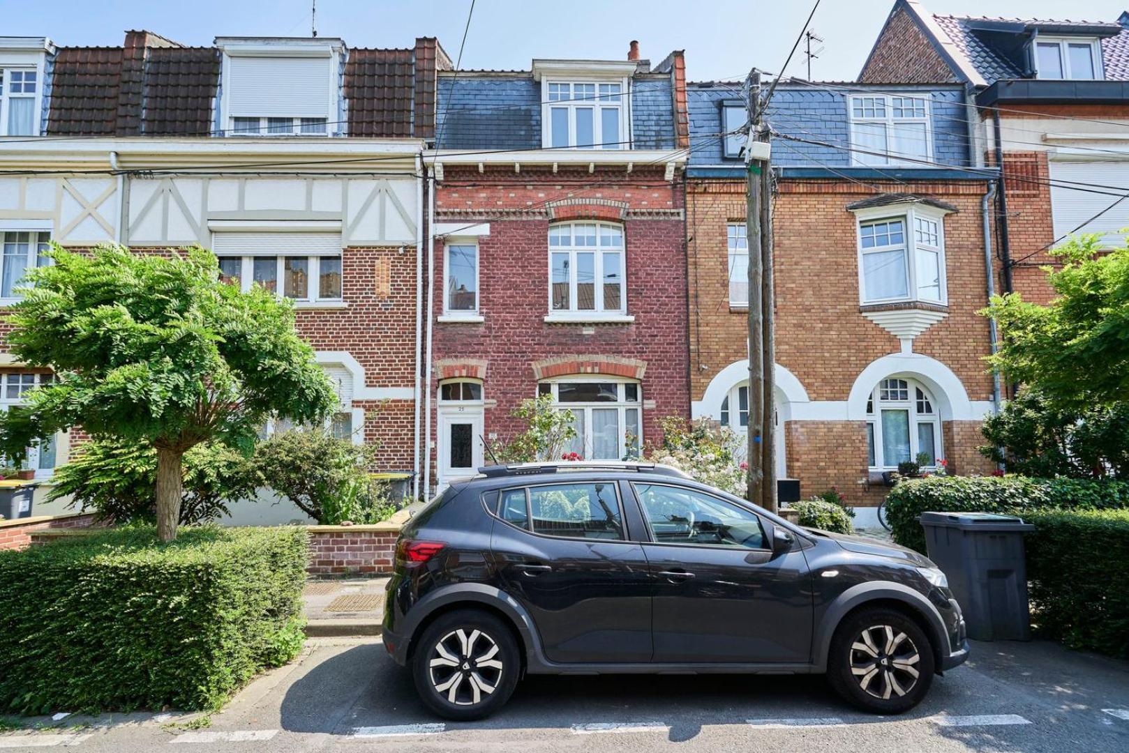 Appartamento Beautiful 1900 House Full Equipped, 4Bdrm+ Garden! Lambersart Esterno foto
