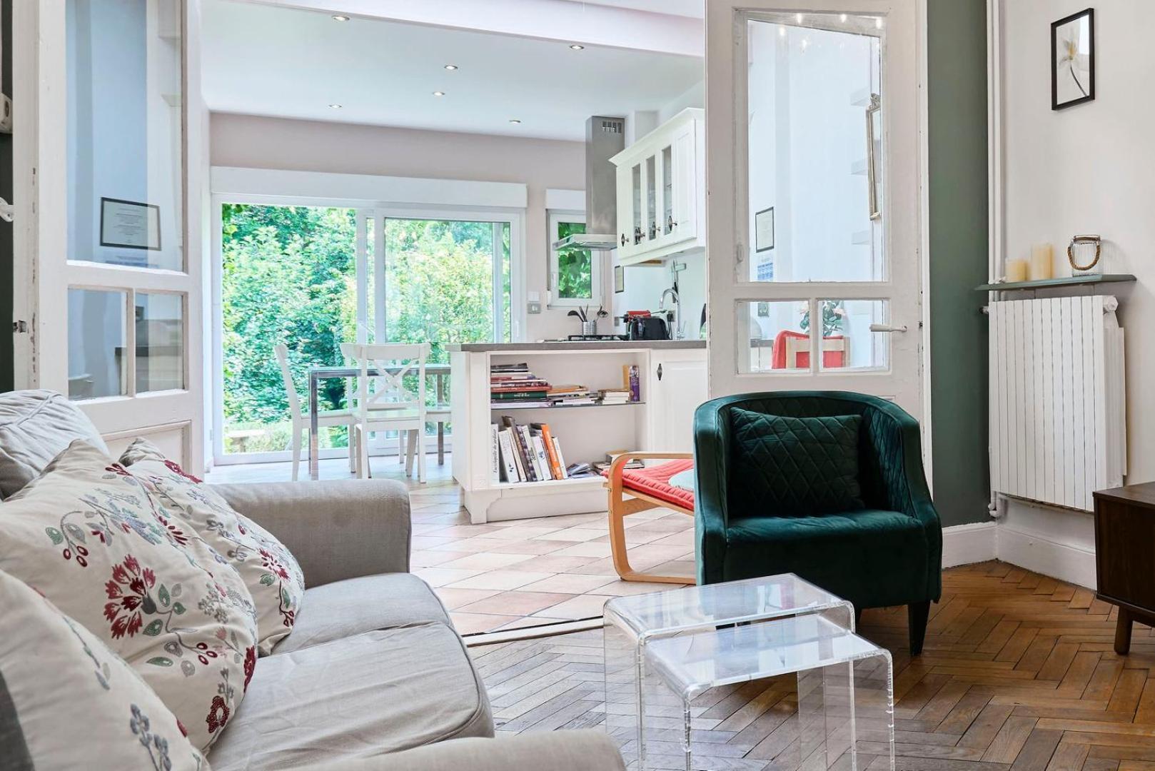 Appartamento Beautiful 1900 House Full Equipped, 4Bdrm+ Garden! Lambersart Esterno foto