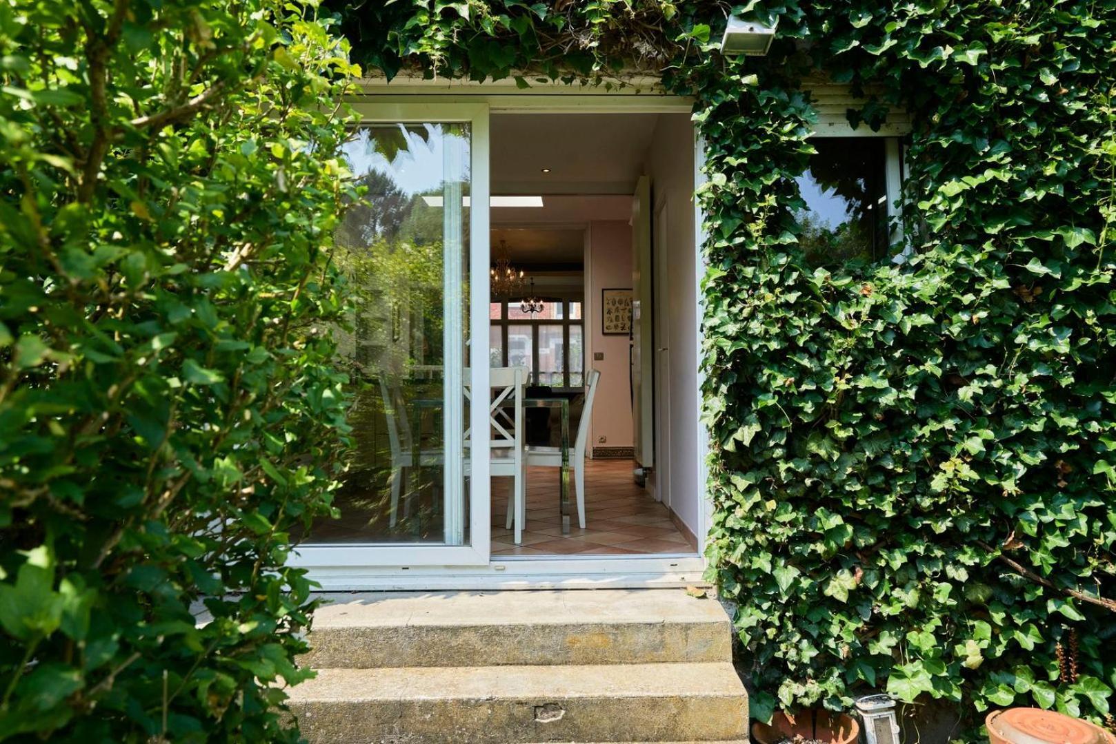 Appartamento Beautiful 1900 House Full Equipped, 4Bdrm+ Garden! Lambersart Esterno foto