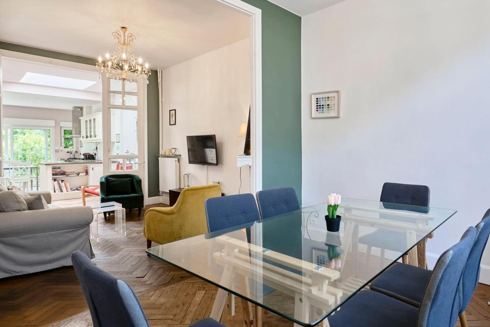 Appartamento Beautiful 1900 House Full Equipped, 4Bdrm+ Garden! Lambersart Esterno foto